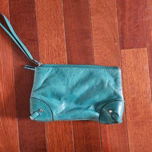 Michael Kors Wristlet. FREE SHIPPING!